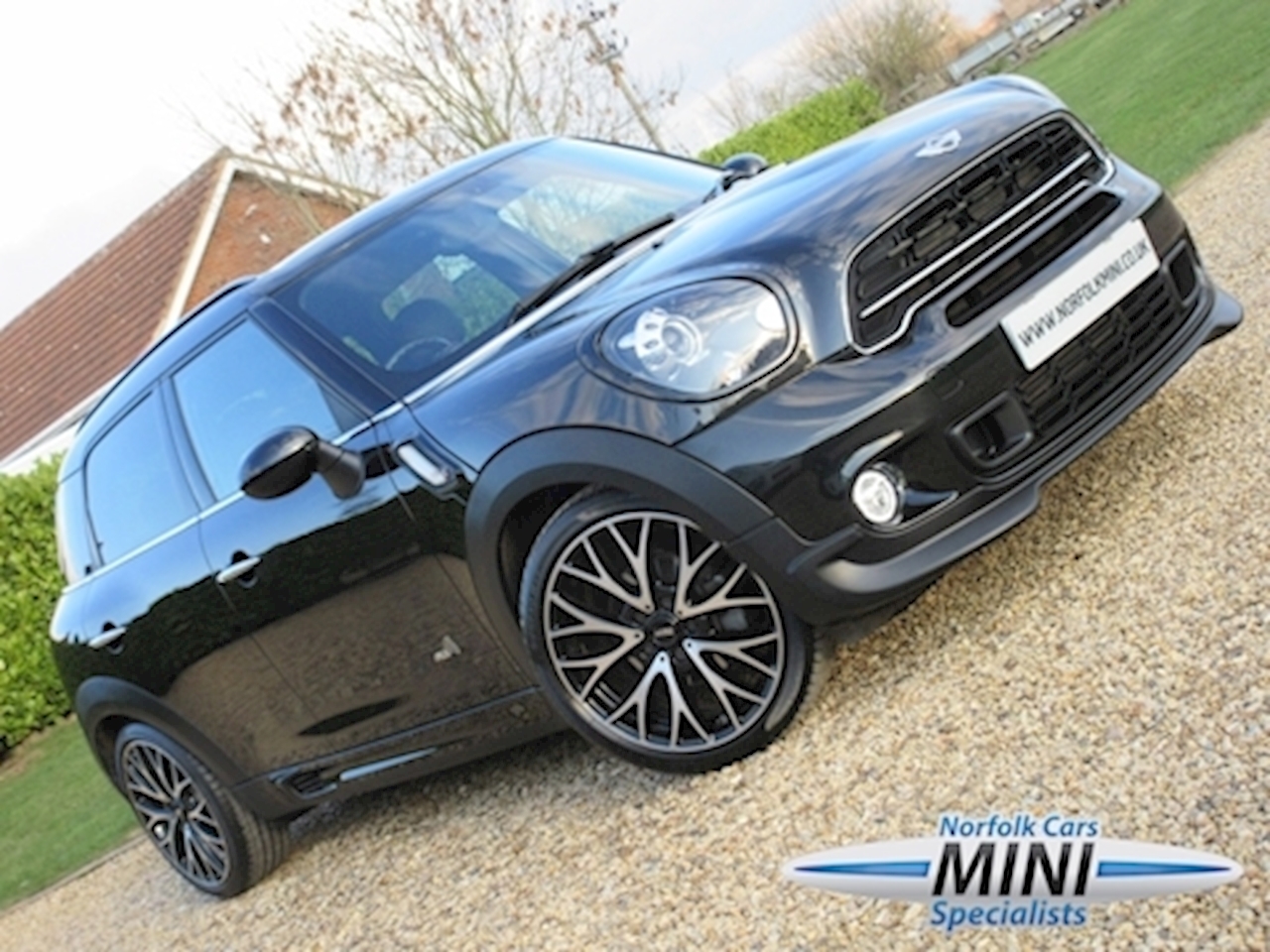 Mini Countryman Cooper Sd All4 Hatchback 2.0 Automatic Diesel