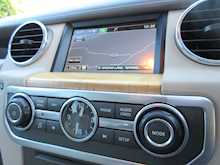 Land Rover Discovery Sdv6 Hse - U1458