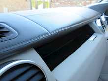 Land Rover Discovery Sdv6 Hse - U1458