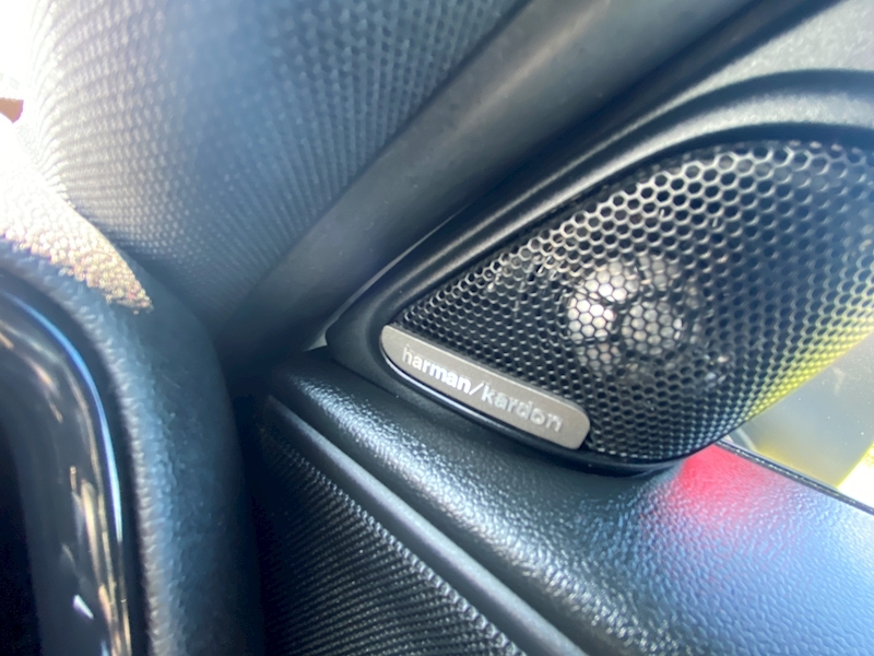 MINI 2.0 John Cooper Works SUV 5dr Petrol Auto ALL4 Euro 6 (s/s) (306 ps)