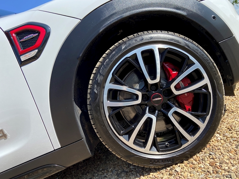 MINI 2.0 John Cooper Works SUV 5dr Petrol Auto ALL4 Euro 6 (s/s) (306 ps)