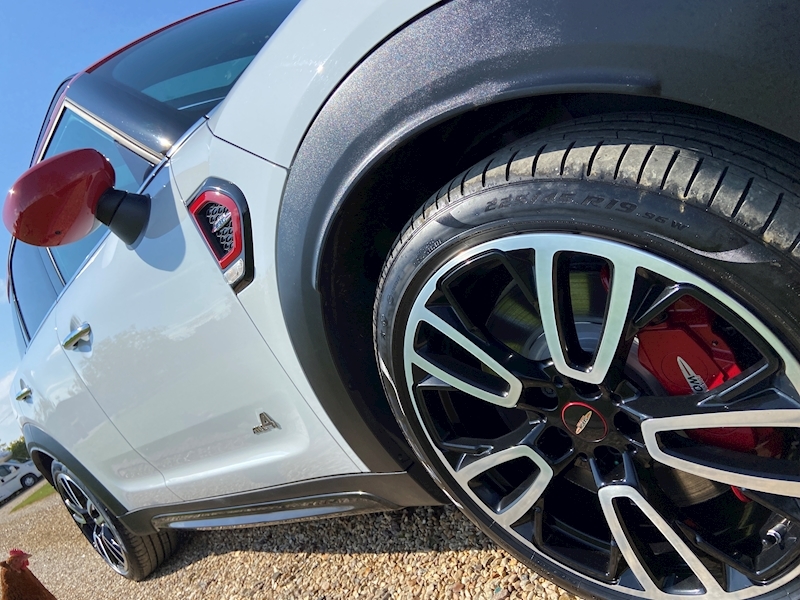 MINI 2.0 John Cooper Works SUV 5dr Petrol Auto ALL4 Euro 6 (s/s) (306 ps)