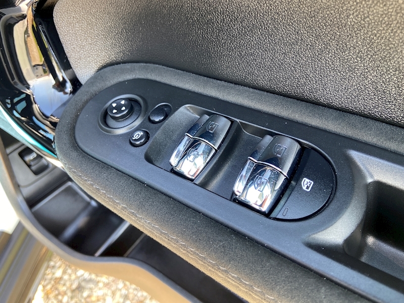 MINI 2.0 John Cooper Works SUV 5dr Petrol Auto ALL4 Euro 6 (s/s) (306 ps)