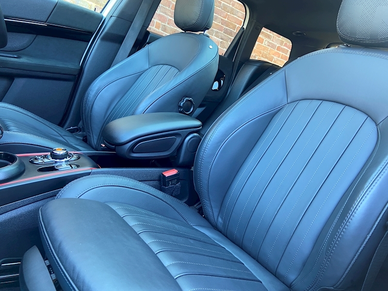 MINI 2.0 John Cooper Works SUV 5dr Petrol Auto ALL4 Euro 6 (s/s) (306 ps)