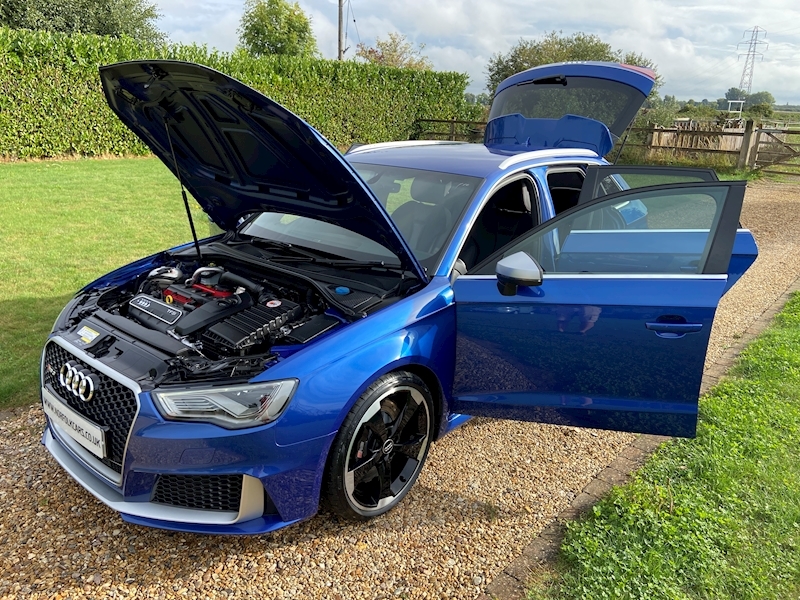 Audi 2.5 TFSI Sportback 5dr Petrol S Tronic quattro Euro 6 (s/s) (Nav) (367 ps)