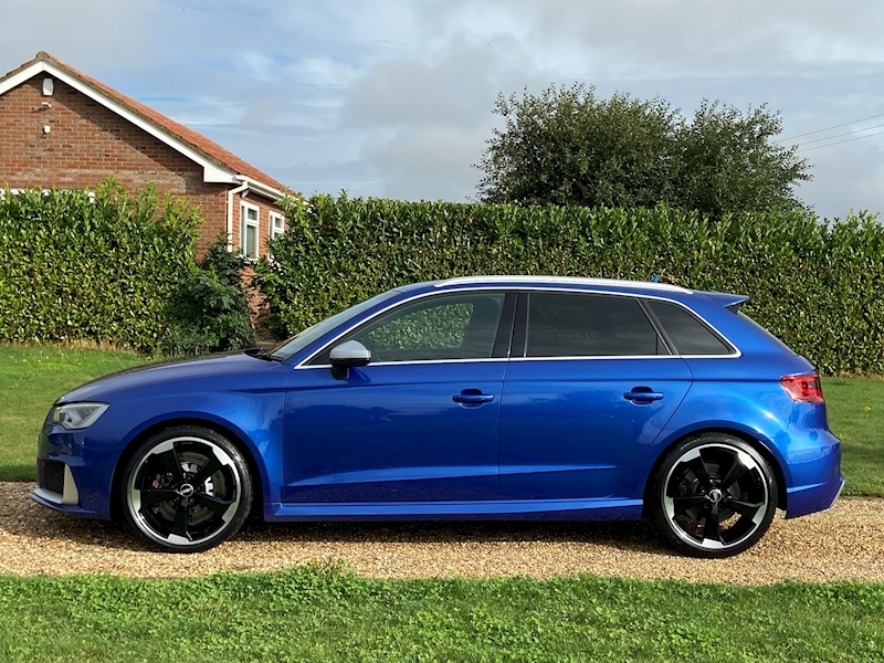 Audi 2.5 TFSI Sportback 5dr Petrol S Tronic quattro Euro 6 (s/s) (Nav) (367 ps)