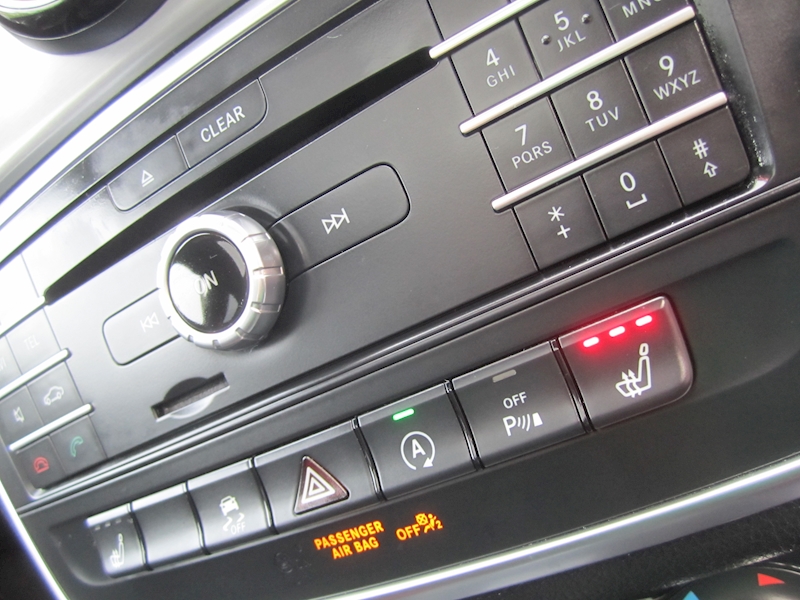 Mercedes Cla Cla45 Amg 4Matic Saloon 2.0 Automatic Petrol