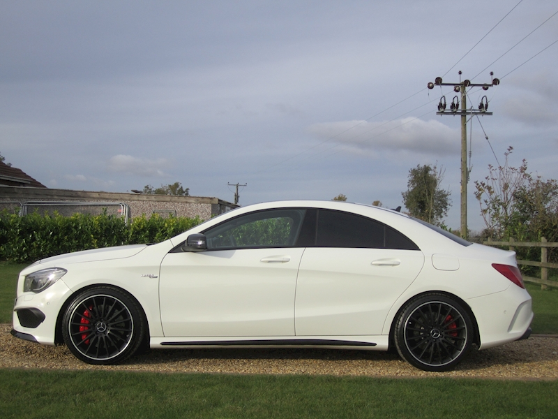 Mercedes Cla Cla45 Amg 4Matic Saloon 2.0 Automatic Petrol