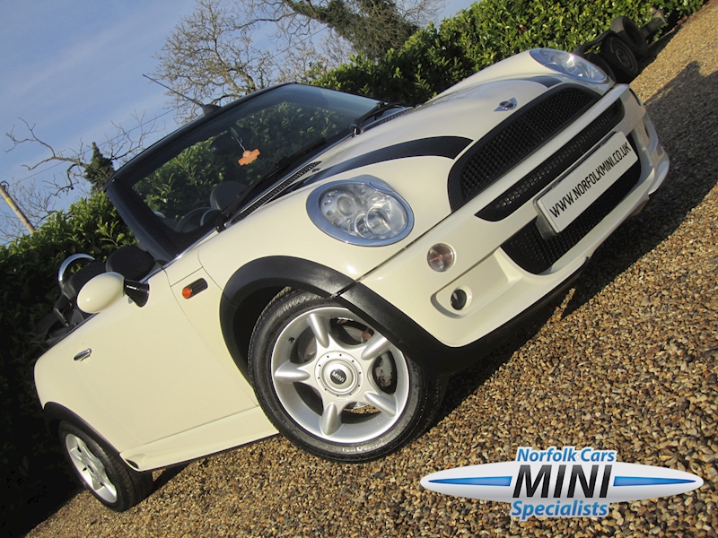 Mini Mini Convertible Cooper Convertible 1.6 Manual Petrol