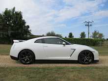 Nissan Gt-R Black Edition - U5