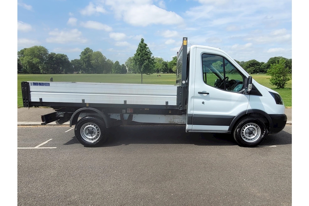 2.0 350 EcoBlue Chassis Cab 2dr Diesel Manual RWD L2 H1 Euro 6 (DRW) (130 ps)