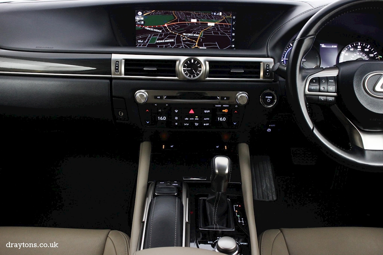 Used 18 Lexus 2 5 Executive Edition Saloon 4dr Petrol Hybrid Cvt Euro 6 S S 223 Ps For Sale In London Belgravia Solutions Ltd