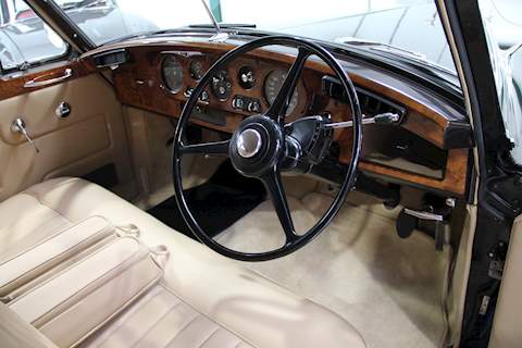 Rolls Royce Cloud II 6.8 4dr Saloon Automatic Petrol