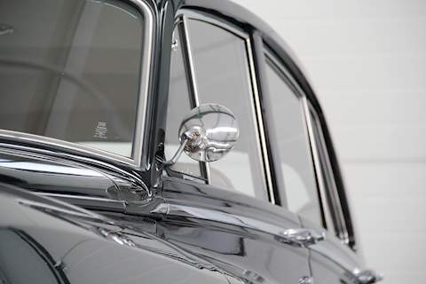 Rolls Royce Cloud II 6.8 4dr Saloon Automatic Petrol