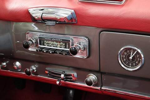 Mercedes 190SL Roadster 1.9 Convertible Manual Petrol