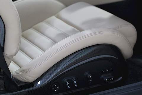 Ferrari 599 GTB Fiorano F1 Coupe 6.0 Semi Auto Petrol