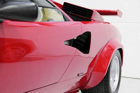 Lamborghini Countach LP500S 4.8 Coupe Manual Petrol