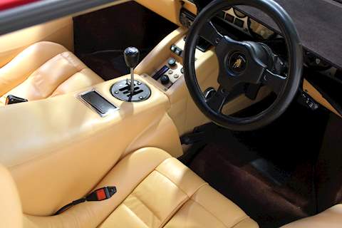 Lamborghini Countach LP500S 4.8 Coupe Manual Petrol