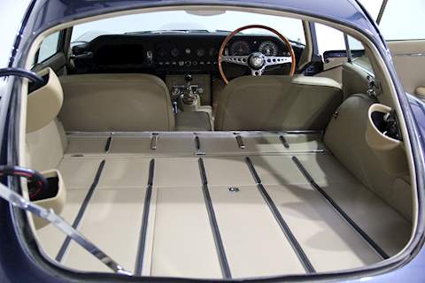 Jaguar E Type 4.2 4.2 Coupe Manual Petrol