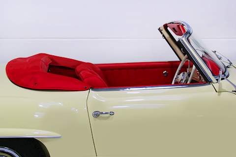 Mercedes Benz 190SL Roadster 1.9 Roadster Manual Petrol