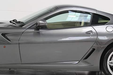 Ferrari 599 GTB Fiorano Coupe 5.0 Coupe F1 Petrol