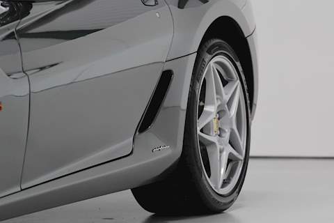Ferrari 599 GTB Fiorano Coupe 5.0 Coupe F1 Petrol