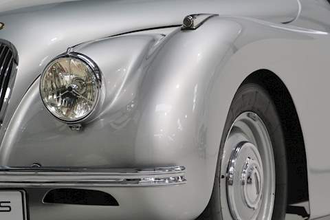 Jaguar XK120 Roadster 3.4 OTS Manual Petrol