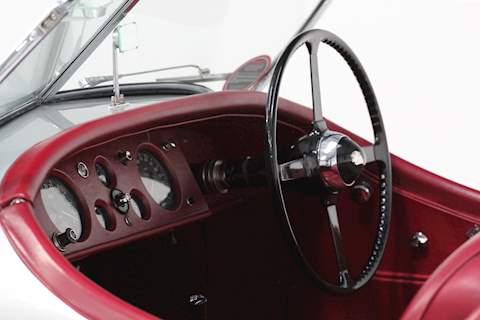 Jaguar XK120 Roadster 3.4 OTS Manual Petrol