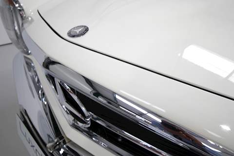 Mercedes-Benz 230 SL Roadster Coupe Manual Petrol