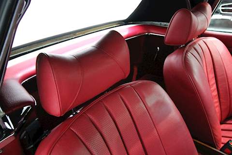 Mercedes-Benz 230 SL Roadster Coupe Manual Petrol