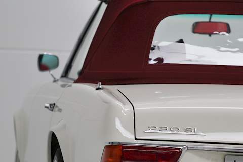 Mercedes-Benz 230 SL Roadster Coupe Manual Petrol