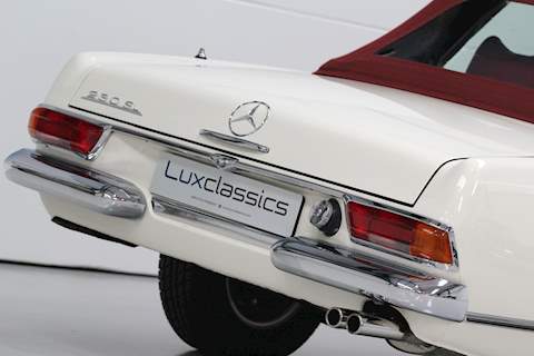 Mercedes-Benz 230 SL Roadster Coupe Manual Petrol