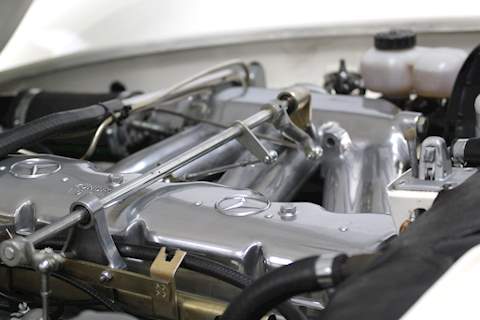 Mercedes-Benz 230 SL Roadster Coupe Manual Petrol