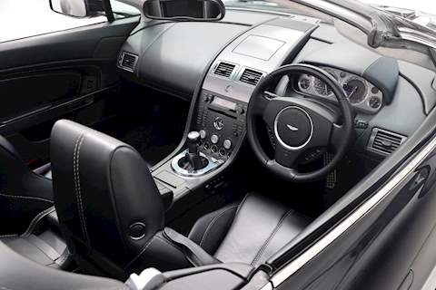 Aston Martin Vantage V8 Roadster N400 Convertible 4.3 Manual Petrol