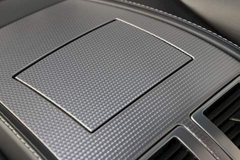 Aston Martin Vantage V8 Roadster N400 Convertible 4.3 Manual Petrol