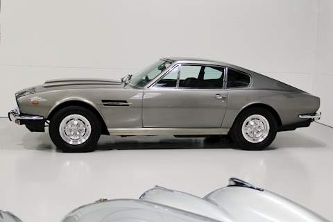 Aston Martin V8  Saloon 5.3 Manual Petrol