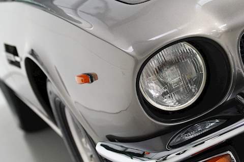 Aston Martin V8  Saloon 5.3 Manual Petrol