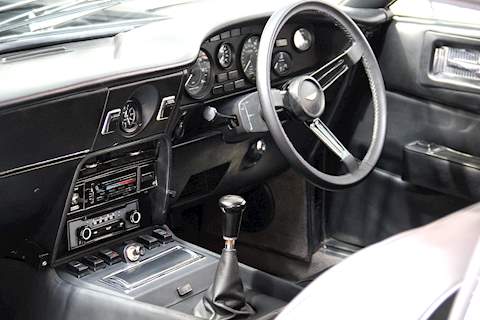 Aston Martin V8  Saloon 5.3 Manual Petrol