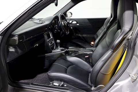 Porsche 911 997 3.3 2dr Saloon PDK Petrol