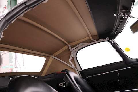 Jaguar E-Type  Convertible 0.0  Petrol