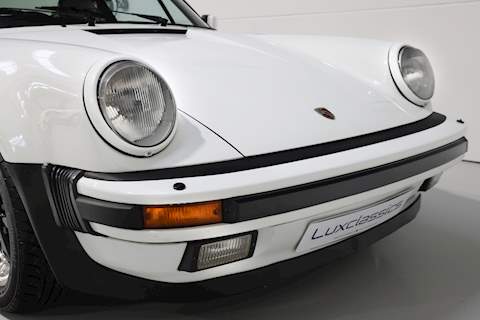 Porsche 5 Series  Saloon 2.5 Manual Petrol