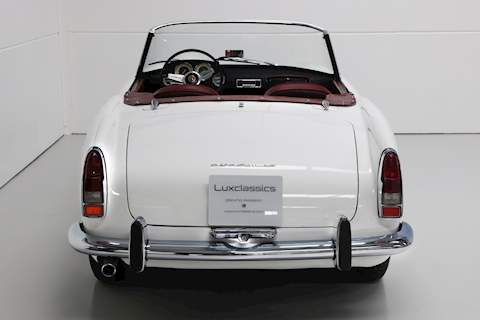 Alfa Romeo 2000 Spider 2.0 Convertible Petrol