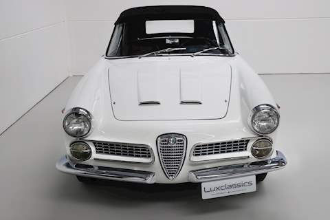 Alfa Romeo 2000 Spider 2.0 Convertible Petrol