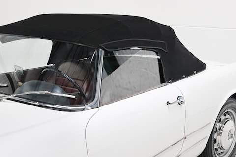 Alfa Romeo 2000 Spider 2.0 Convertible Petrol