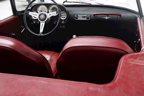 Alfa Romeo 2000 Spider 2.0 Convertible Petrol