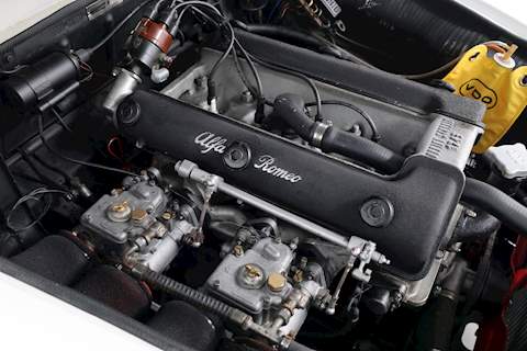 Alfa Romeo 2000 Spider 2.0 Convertible Petrol