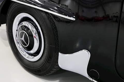 Mercedes 190SL Roadster 1.9 Convertible Petrol