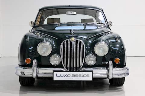 Jaguar MKII Vicarage 3.8 Saloon Manual Petrol