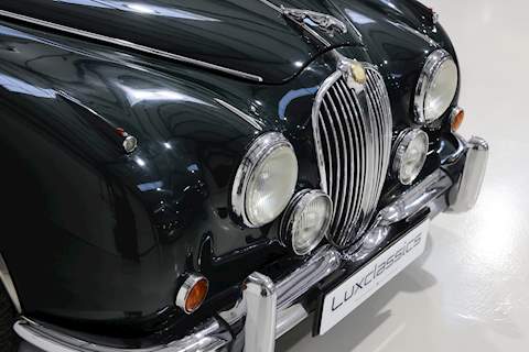 Jaguar MKII Vicarage 3.8 Saloon Manual Petrol