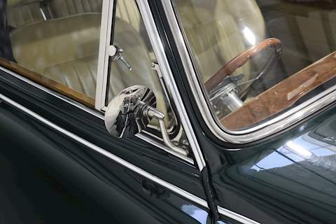 Jaguar MKII Vicarage 3.8 Saloon Manual Petrol